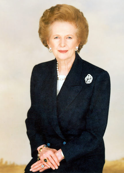 Exemples de leadership - Portrait officiel de Margaret Thatcher, la reine de la punchline